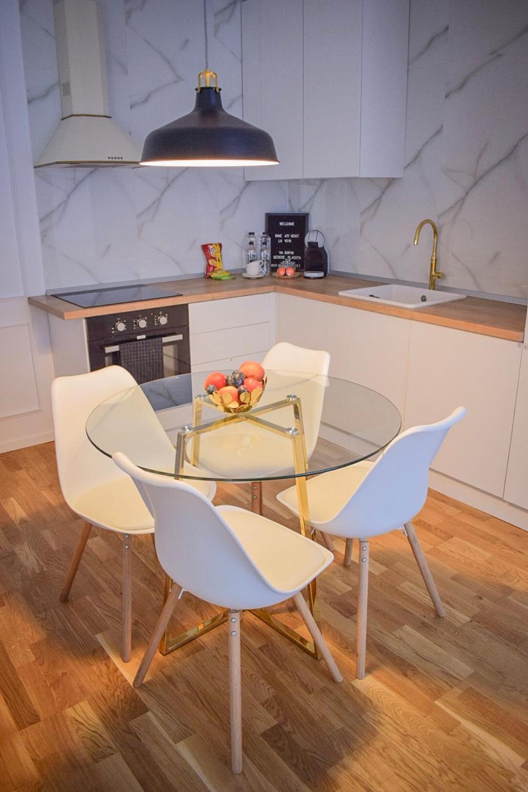 Voya Nordic Apartment-a Luxury Oasis In The Old Town * Brasov